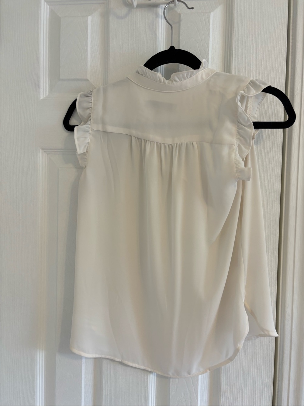 LOFT Ivory Ruffle Cap Sleeve Shell Top - Picture 3 of 3